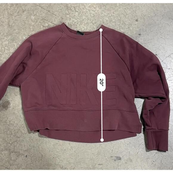 Nike Sweatshirt Womens Small Maroon Cropped Crewneck Embossed Logo Vintage - Picture 5 of 8
